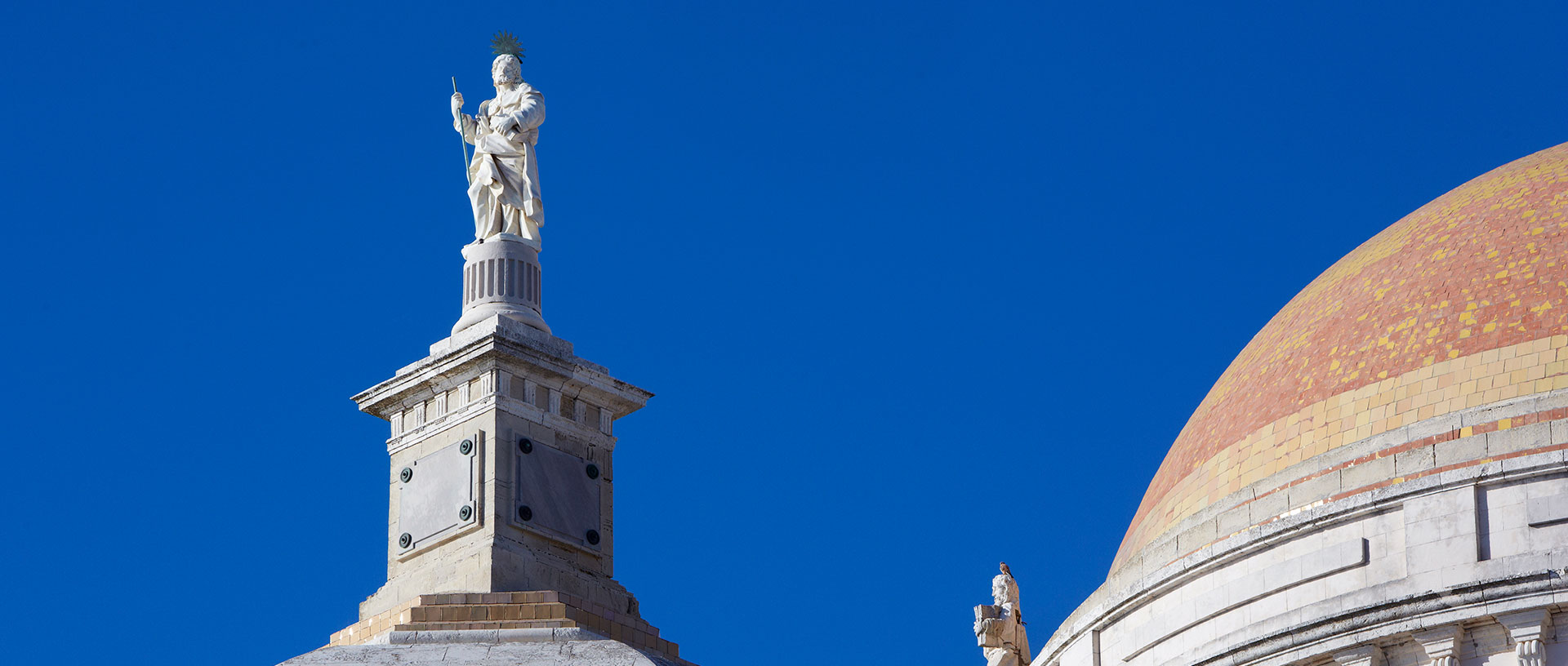 Cesta na šafránové pobřeží a do Gaudího Barcelony